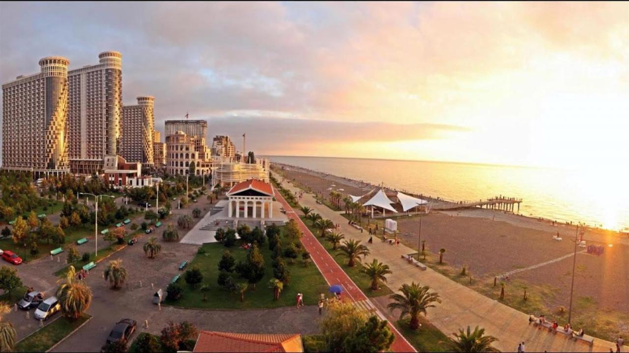 Apartment In Orbi Sea Tower Batumi Exteriér fotografie